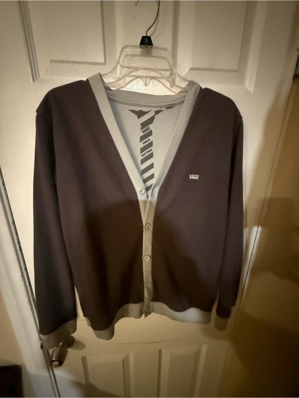 Vans Men's Two-Tone Gray and Light Gray Button Front Cardigan youth size XL